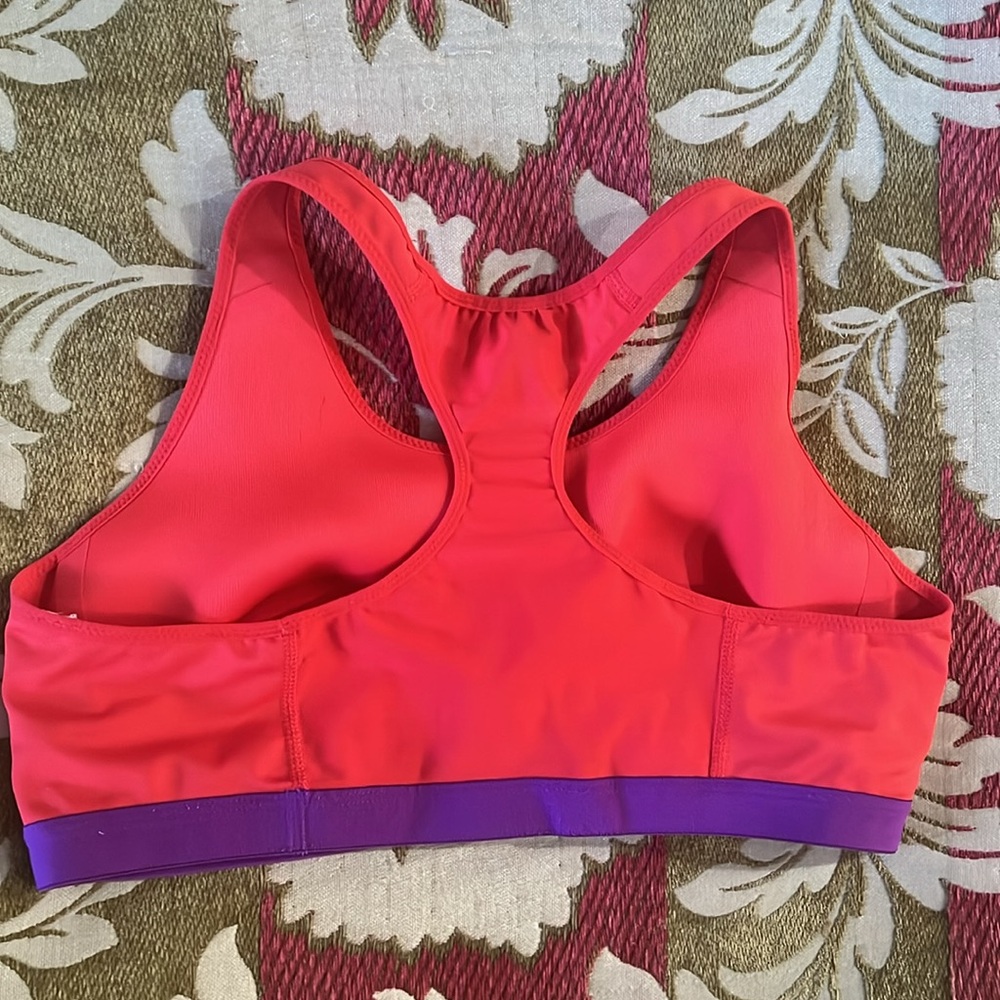 NIKE sport bra, size L - Picture 2 of 7
